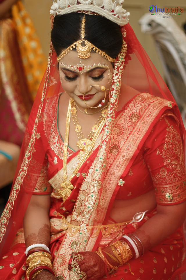 Gorgeous Reception Banarasi Saree For Bengali Marriage